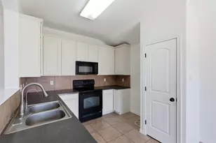 1613 Grassy View Dr, Fort Worth, TX 76177 - Photo 9