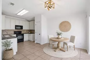 1613 Grassy View Dr, Fort Worth, TX 76177 - Photo 3