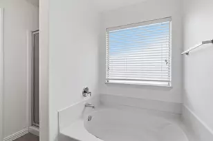 1613 Grassy View Dr, Fort Worth, TX 76177 - Photo 17