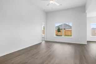 9529 Teton Vis Dr, Fort Worth, TX 76140 - Photo 5