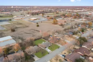 3410 Canton St, Greenville, TX 75402 - Photo 35