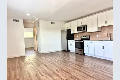 125 E 8th Street #206, Dallas, TX 75203 - Photo 1