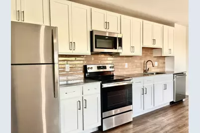 125 E 8th Street #206, Dallas, TX 75203 - Photo 5