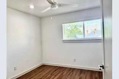 125 E 8th Street #206, Dallas, TX 75203 - Photo 7