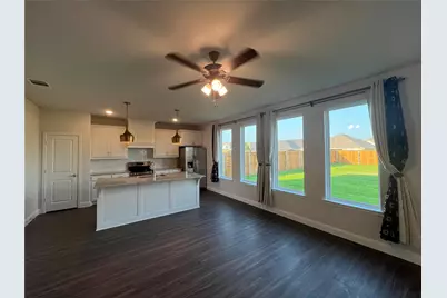 2701 Glasgow Way, Denton, TX 76207 - Photo 5