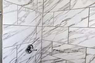 701 Harrison Ln, Hurst, TX 76053 - Photo 7