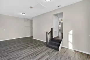 701 Harrison Ln, Hurst, TX 76053 - Photo 25