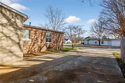 701 Harrison Lane, Hurst, TX 76053 - Photo 27