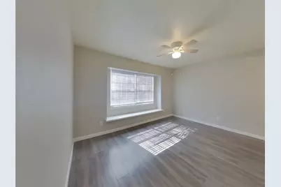 7808 Portman Avenue, Fort Worth, TX 76112 - Photo 9