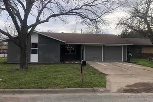 2806 Sharon Dr, Mineral Wells, TX 76067 - Photo 1