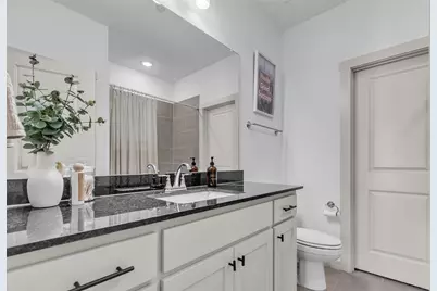 682 Claire Lane, Lewisville, TX 75067 - Photo 25