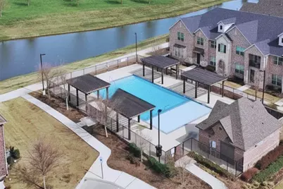 682 Claire Lane, Lewisville, TX 75067 - Photo 37