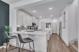 682 Claire Ln, Lewisville, TX 75067 - Photo 9