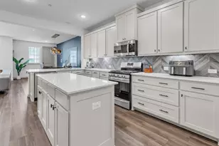 682 Claire Ln, Lewisville, TX 75067 - Photo 11