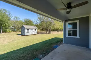 1341 Greenfield Dr, Gainesville, TX 76240 - Photo 13