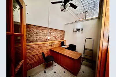 125 W Broadway Street, Clarksville, TX 75426 - Photo 5