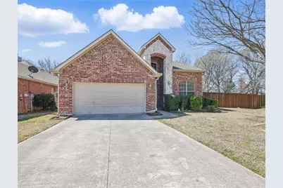 804 Starling Lane, Aubrey, TX 76227 - Photo 3