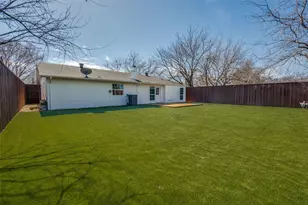 2403 Vassar Ct, Arlington, TX 76015 - Photo 25