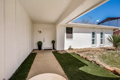 2403 Vassar Court, Arlington, TX 76015 - Photo 3