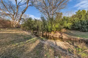 805 Evelyn Dr, Lorena, TX 76655 - Photo 29