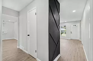 1303 Cloverdale Dr, Richardson, TX 75080 - Photo 5