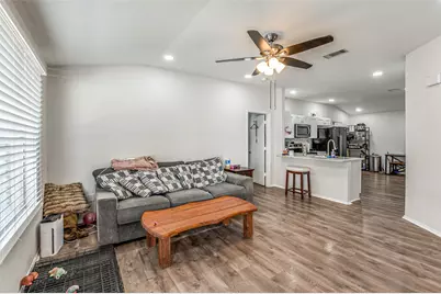 4372 Onyx Drive, Carrollton, TX 75010 - Photo 9