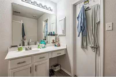 4372 Onyx Drive, Carrollton, TX 75010 - Photo 19