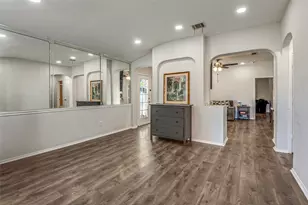 4372 Onyx Dr, Carrollton, TX 75010 - Photo 3