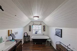 403 W Franklin St, Alvord, TX 76225 - Photo 29