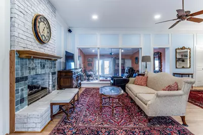 8721 Lacrosse Drive, Dallas, TX 75231 - Photo 9