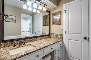 8721 Lacrosse Dr, Dallas, TX 75231 - Photo 27