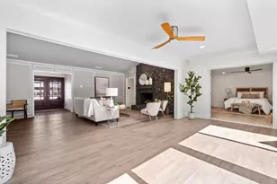 6126 Highgate Ln, Dallas, TX 75214 - Photo 13