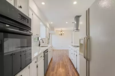 7857 Fairway Rd, Woodway, TX 76712 - Photo 7