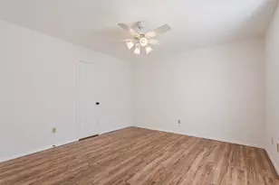 7857 Fairway Rd, Woodway, TX 76712 - Photo 11