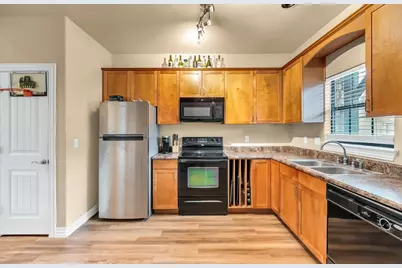 2410 S 2nd Street #1056, Waco, TX 76706 - Photo 11