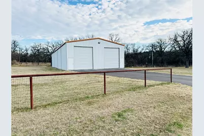 4895 Meadow Breeze Court, Fort Worth, TX 76140 - Photo 21