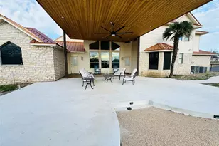 4895 Meadow Breeze Ct, Fort Worth, TX 76140 - Photo 3