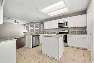 1211 Meadowgate Dr, Allen, TX 75002 - Photo 11