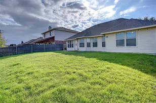 222 Windmill Dr, Justin, TX 76247 - Photo 31
