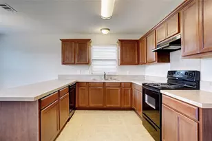 222 Windmill Dr, Justin, TX 76247 - Photo 3