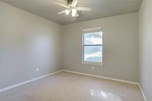 222 Windmill Dr, Justin, TX 76247 - Photo 17
