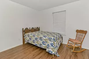 202 Lancelot Dr, Weatherford, TX 76086 - Photo 17