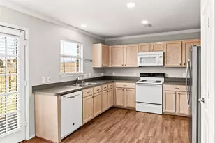 2039 Diamond Ridge Dr, Carrollton, TX 75010 - Photo 11