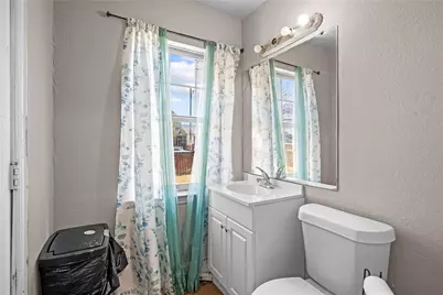 1817 Deer Path Drive, Dallas, TX 75216 - Photo 13