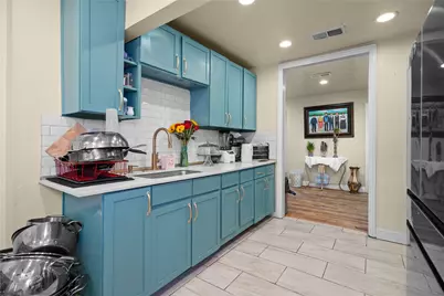 1817 Deer Path Drive, Dallas, TX 75216 - Photo 11