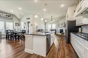 1312 Caprock Dr, Forney, TX 75126 - Photo 7