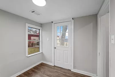 906 E Houston Street, Sherman, TX 75092 - Photo 3