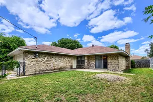 814 Oakbluff Dr, Lancaster, TX 75146 - Photo 25