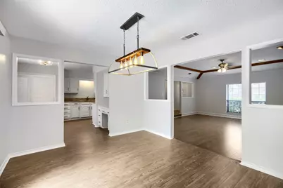 814 Oakbluff Drive, Lancaster, TX 75146 - Photo 13