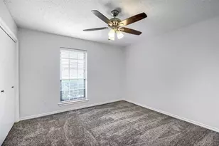 814 Oakbluff Dr, Lancaster, TX 75146 - Photo 23